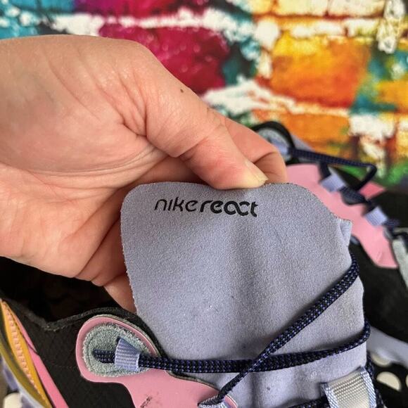 Nike Men's React Element 55 Shoes Sneakers CI9593-001 Black/Magic Flamingo 10.5 - Picture 8 of 9